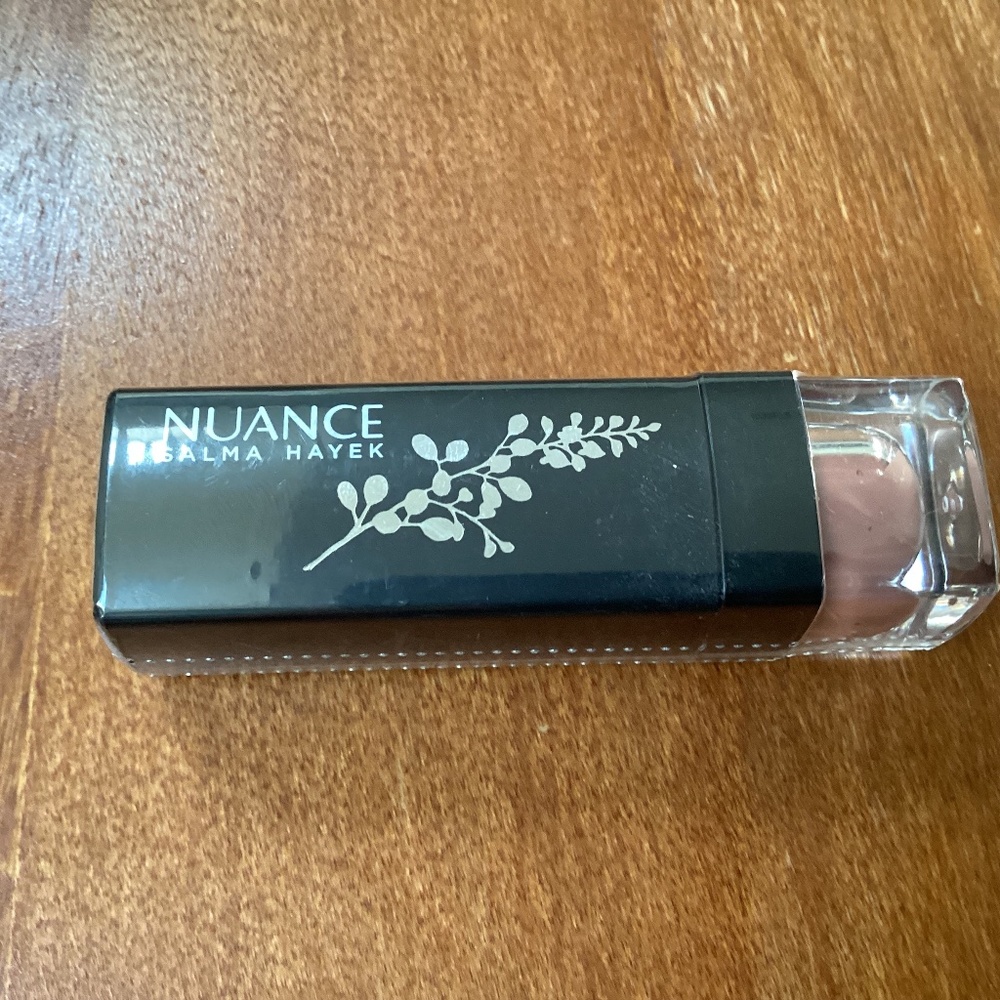 Nuance Salma Hayek True Color Moisture Rich Terra Cotta 615 New/Sealed 0.123 oz